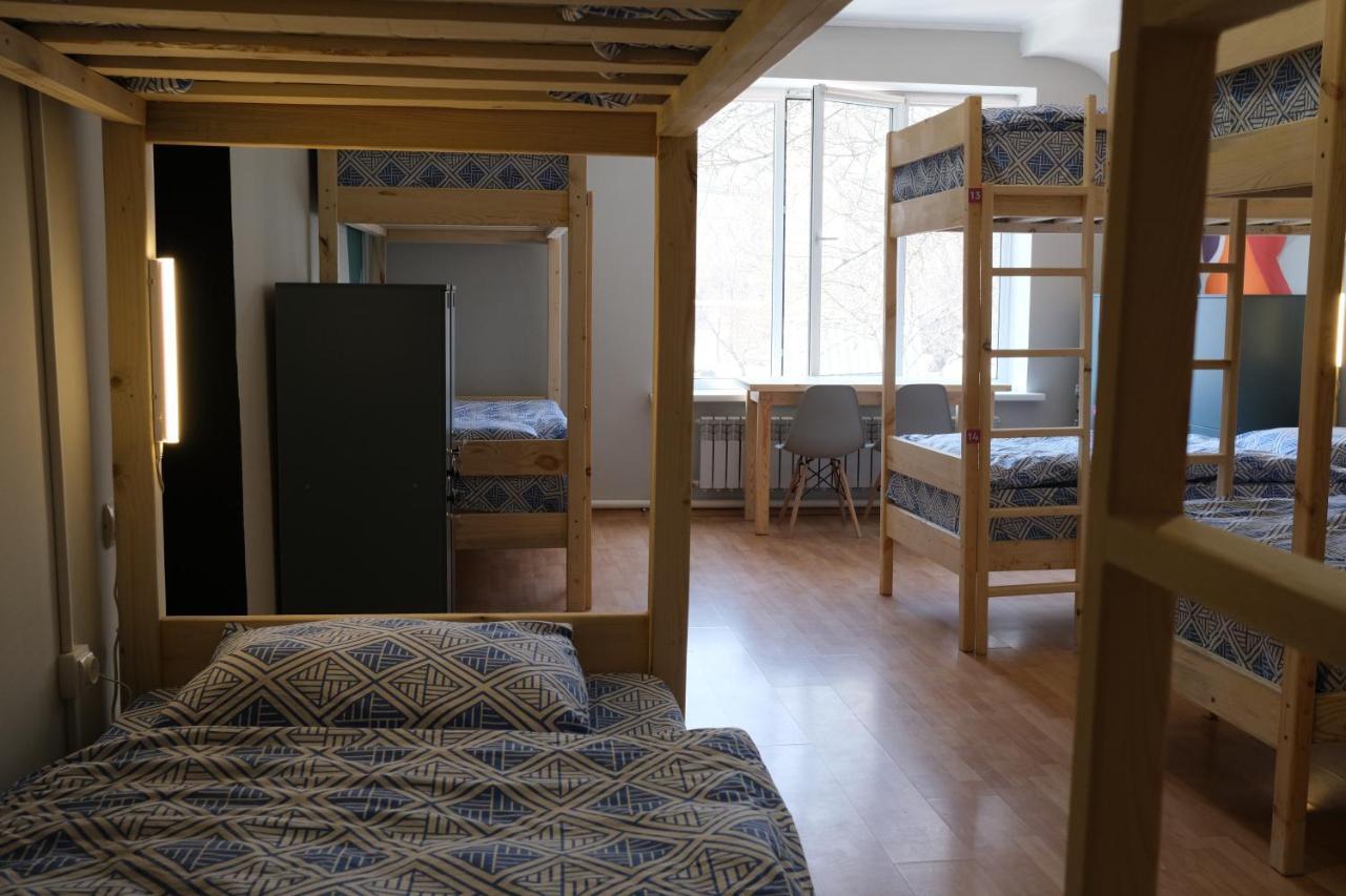 Wanderlust Hostel Riverside Alma-Ata Buitenkant foto